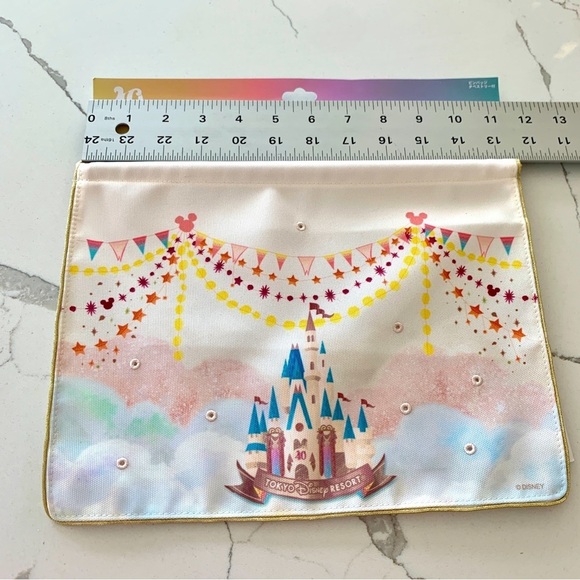 Tokyo Disney Resort 40th Anniversary Pin Holder Pennant Wall Hanging Banner - Picture 3 of 6